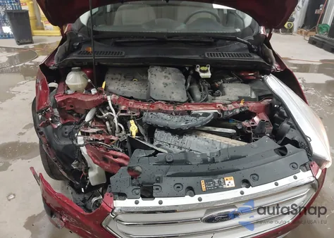 2018 Ford Escape Se from USA, damaged, VIN 1FMCU9GD0JUC10571